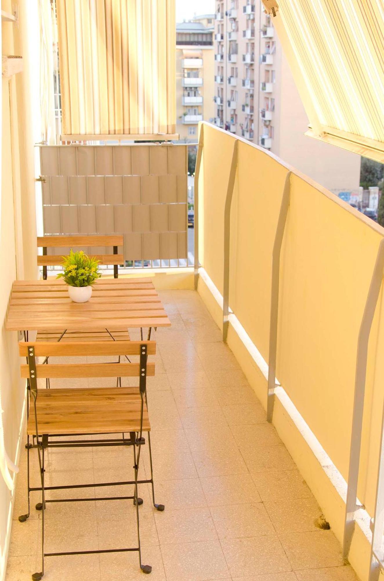 The Sunny House Of Roma