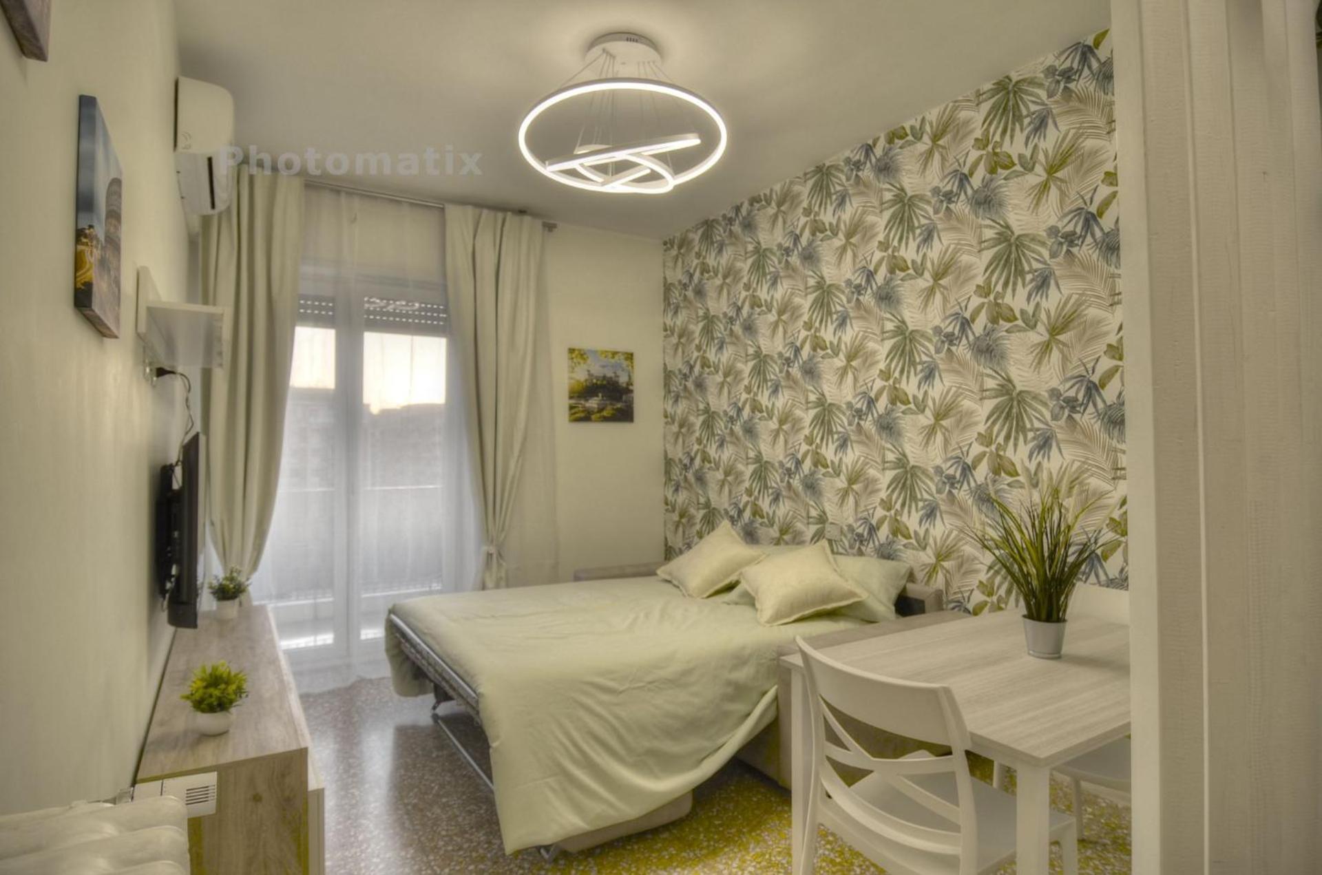The Sunny House Of Roma